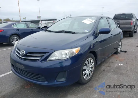 2013 Toyota Corolla Le из США, поврежденный, VIN 2T1BU4EE6DC103265